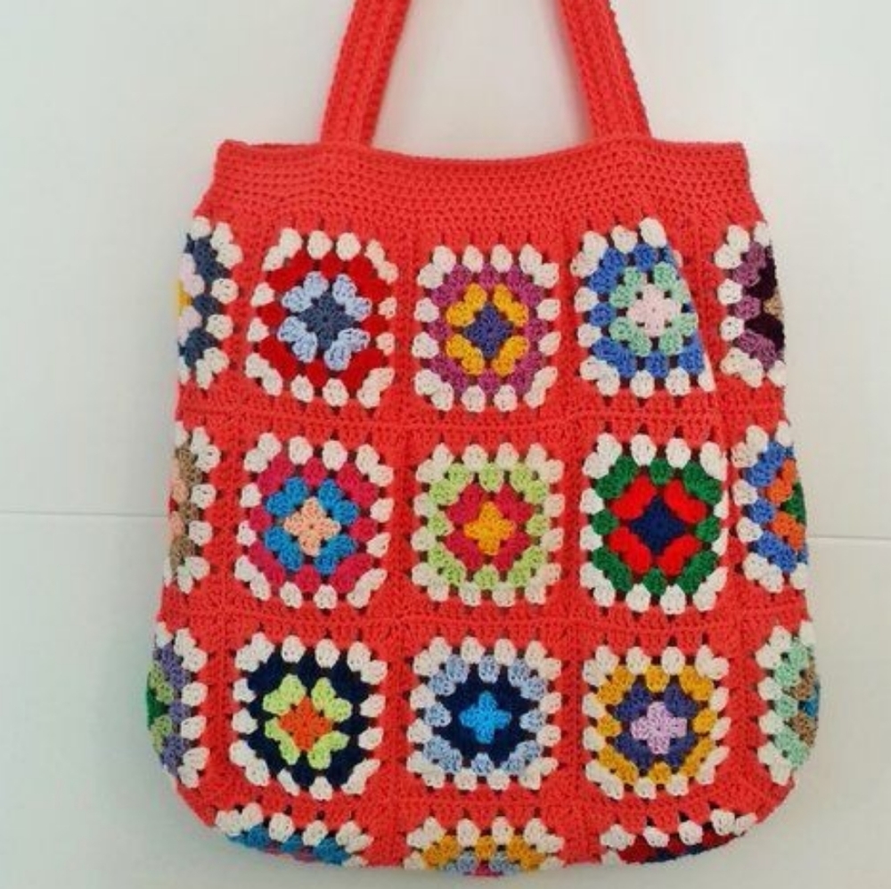 Granny Square Handmade crochet shoulder bag